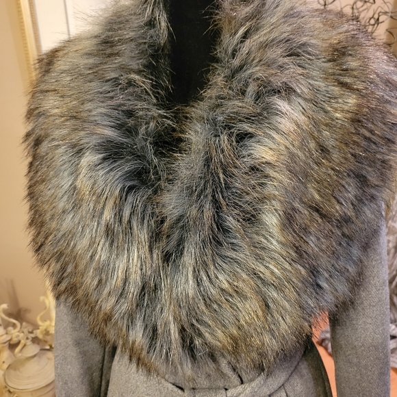 BCBG Max Azria Full Length Wool Blend Coat with Faux Fur Collar - Picture 8 of 17